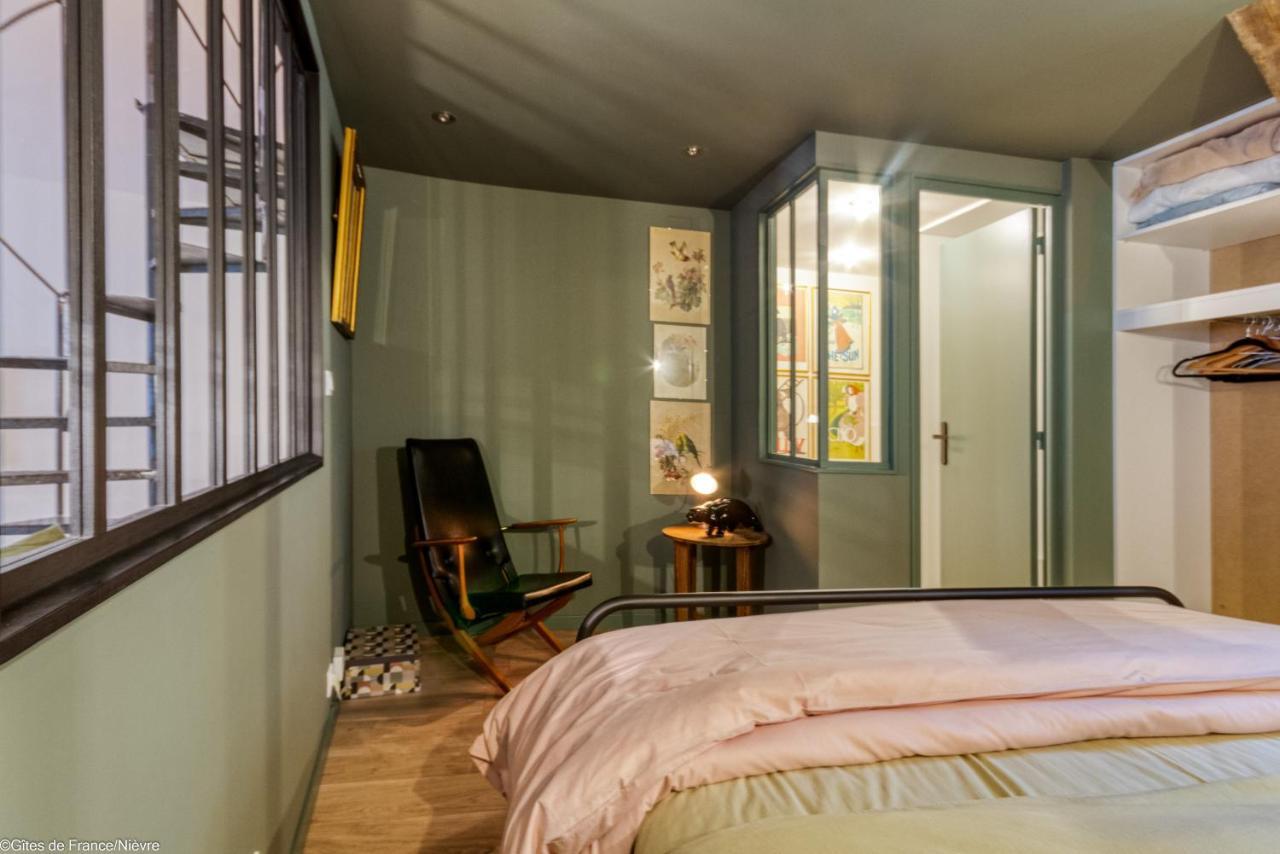 Au Noeud Vert Chambres D'Hotes 느베르 외부 사진