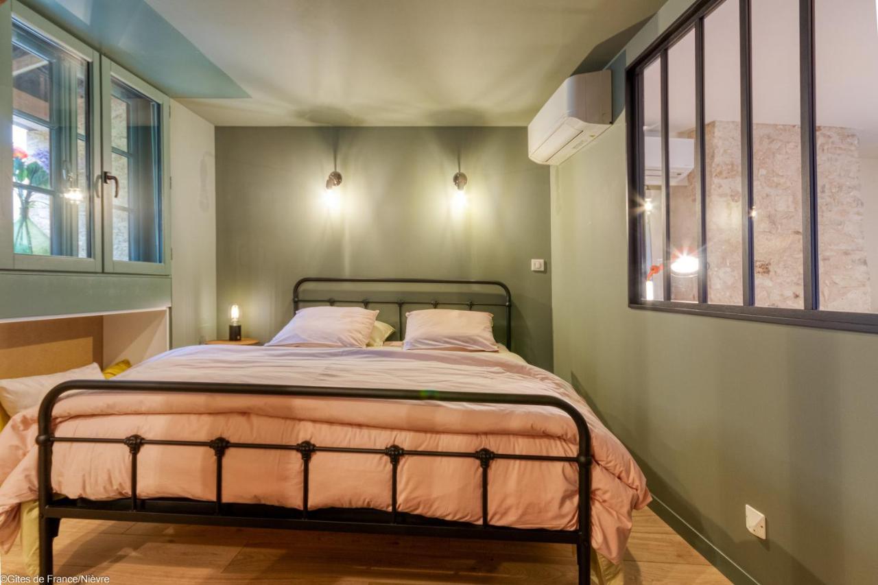 Au Noeud Vert Chambres D'Hotes 느베르 외부 사진